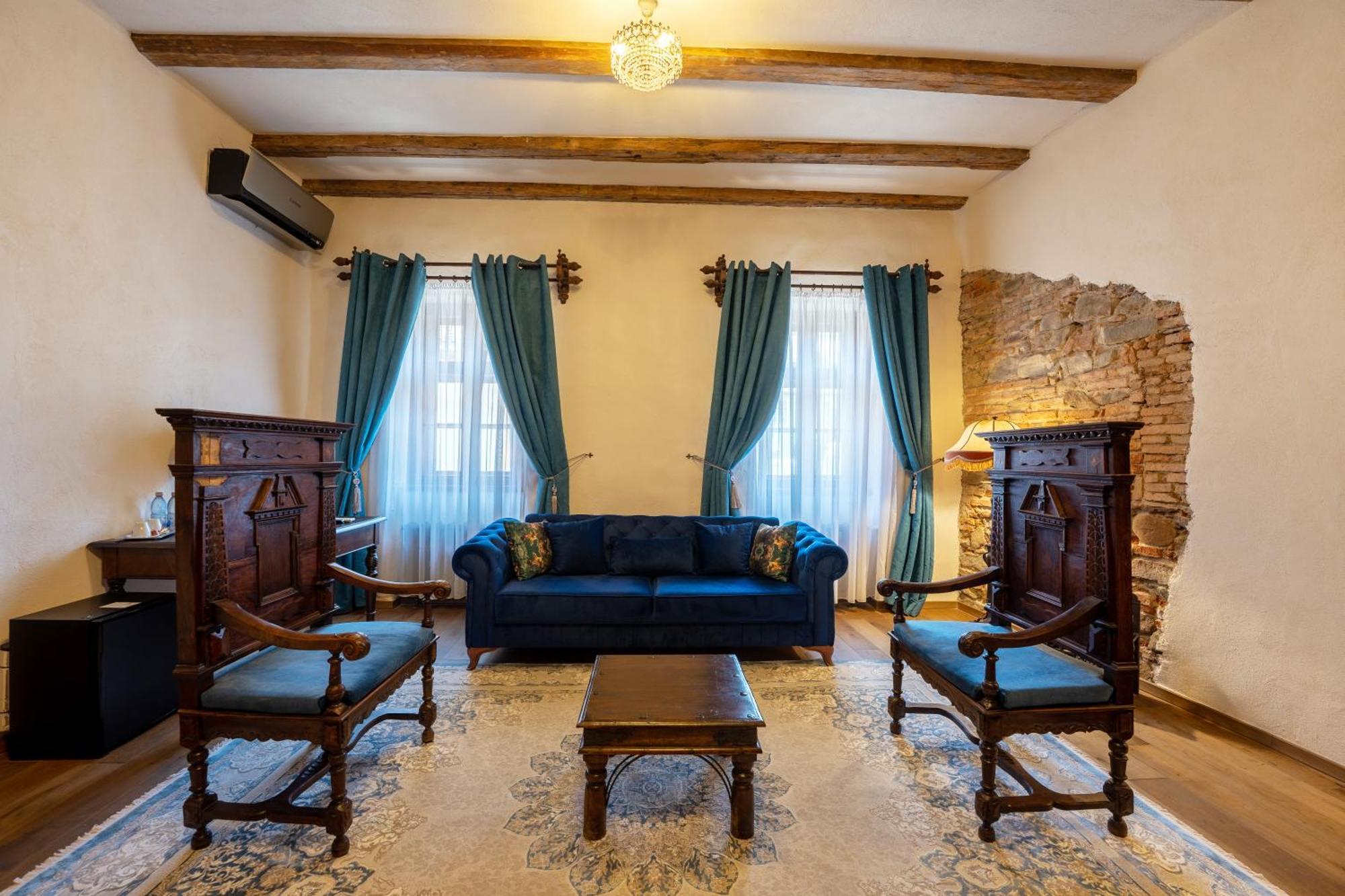 The Throne - M Museum Hotel Sighişoara Exterior foto